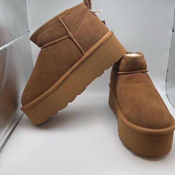 CUSHIONAIRE Cozy Womenβs Platform Ankle Boots ββGenuine Suede SIZE 7.5 CHESTNUT - Picture 5 of 7